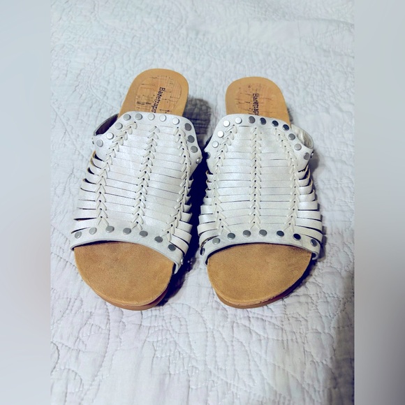 Shoes - Baretrap espadrilles, worn once size 8